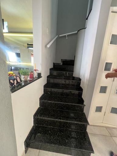 escada em granito