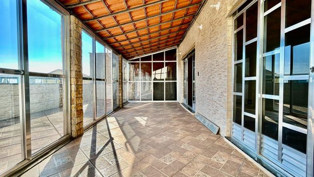 📸 DESCRIÇÃO PARA IMAGEM (inserir nas fotos do imóvel na plataforma Praedium):
Apartamento Garden à venda com 2 quartos no Vivendas da Serra – R$ 350.000
📍 Rua Domingos Tavares de Souza, 244 – Ap 102 – Vivendas da Serra – Juiz de Fora/MG
Souza e Albano Serviços Imobiliários
📞 (32) 99829-7059 | CNPJ: 53.373.878/0001-39