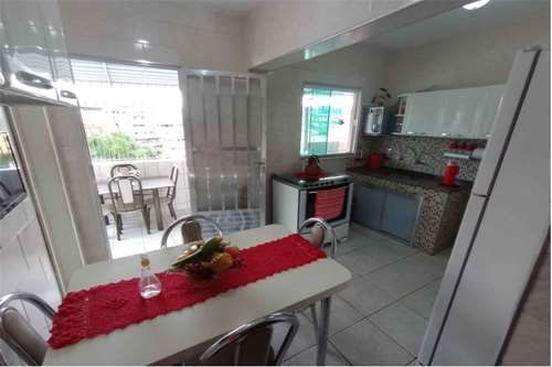Casa à venda com 3 quartos (2 suítes), área gourmet e piscina no Progresso – Juiz de Fora/MG – R$ 420.000