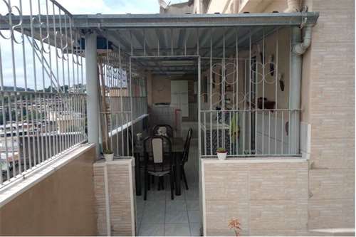Casa à venda com 3 quartos (2 suítes), área gourmet e piscina no Progresso – Juiz de Fora/MG – R$ 420.000