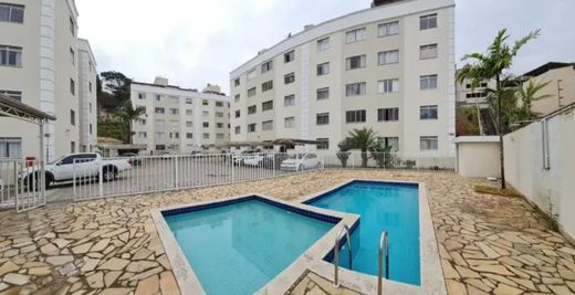 Apartamento à venda com 2 quartos no Costa Carvalho – R$ 190.000
📍 Rua Professor Ernesto Evangelista, 80, ap 301 – Costa Carvalho – Juiz de Fora/MG
Souza e Albano Serviços Imobiliários
📞 (32) 99829-7059 | CNPJ: 53.373.878/0001-39