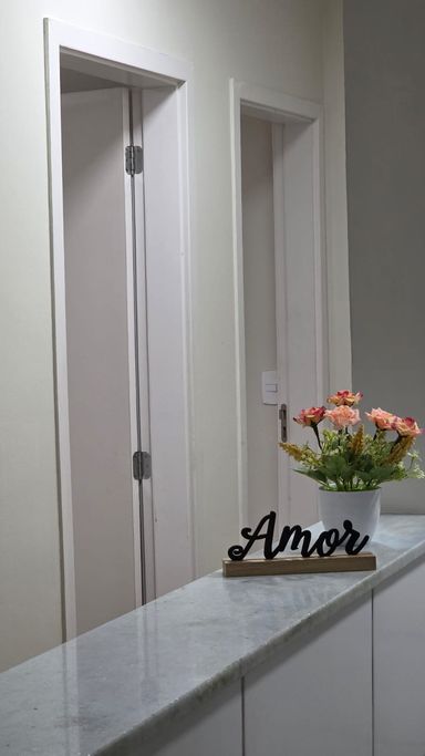 Apartamento à venda com 2 quartos no Grama
📍 Av. Juiz de Fora, 1801 – Grama – Juiz de Fora/MG
Souza e Albano Serviços Imobiliários
📞 (32) 99829-7059 | CNPJ: 53.373.878/0001-39