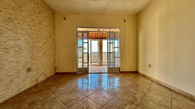 📸 DESCRIÇÃO PARA IMAGEM (inserir nas fotos do imóvel na plataforma Praedium):
Apartamento Garden à venda com 2 quartos no Vivendas da Serra – R$ 350.000
📍 Rua Domingos Tavares de Souza, 244 – Ap 102 – Vivendas da Serra – Juiz de Fora/MG
Souza e Albano Serviços Imobiliários
📞 (32) 99829-7059 | CNPJ: 53.373.878/0001-39