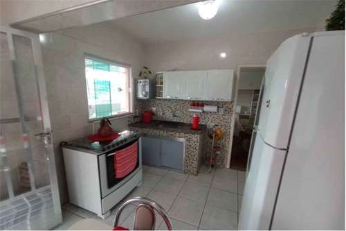 Casa à venda com 3 quartos (2 suítes), área gourmet e piscina no Progresso – Juiz de Fora/MG – R$ 420.000