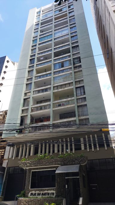 Apartamento à venda com 2 quartos (1 suíte) no Centro – R$ 420.000
📍 Rua Santo Antônio, 970 – Centro – Juiz de Fora/MG
Souza e Albano Serviços Imobiliários
📞 (32) 99829-7059 | CNPJ: 53.373.878/0001-39