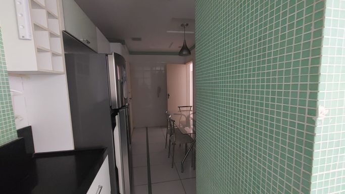 Apartamento à venda com 2 quartos (1 suíte) no Centro – R$ 420.000
📍 Rua Santo Antônio, 970 – Centro – Juiz de Fora/MG
Souza e Albano Serviços Imobiliários
📞 (32) 99829-7059 | CNPJ: 53.373.878/0001-39