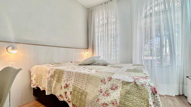 📸 DESCRIÇÃO PARA IMAGEM (inserir nas fotos do imóvel na plataforma Praedium):

Apartamento Garden à venda com 2 quartos (1 suíte) no São Mateus – R$ 453.000
📍 Praça Jarbas de Lery Santos, 37 – São Mateus – Juiz de Fora/MG
Souza e Albano Serviços Imobiliários
📞 (32) 99829-7059 | CNPJ: 53.373.878/0001-39

🔎 Hashtags

#souzaealbanoservicosimobiliarios #imobiliariasouzaealbano #apartamentogarden #saomateus #apartamentoavenda