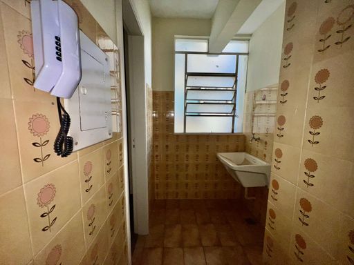 Apartamento à venda com 2 quartos no Centro – R$ 255.000
📍 Rua Santo Antônio, 970 – Centro – Juiz de Fora/MG
Souza e Albano Serviços Imobiliários
📞 (32) 99829-7059 | CNPJ: 53.373.878/0001-39