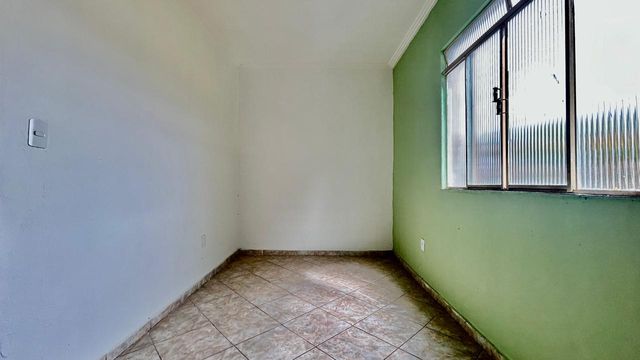 📸 DESCRIÇÃO PARA IMAGEM (inserir nas fotos do imóvel na plataforma Praedium)

Casa à venda com 3 quartos na Vila Furtado de Menezes – R$ 199.000
📍 Rua Azevedo Neto, 68 – Vila Furtado de Menezes – Juiz de Fora/MG
Souza e Albano Serviços Imobiliários
📞 (32) 99829-7059 | CNPJ: 53.373.878/0001-39

🔖 Hashtags

#souzaealbanoservicosimobiliarios
#imobiliariasouzaealbano
#casaavenda
#casajuizdefora
#vilafurtadodemenezes