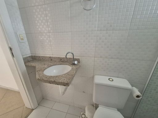 Apartamento à venda com 1 quarto – Passos – R$ 220.000
📍 Rua Moraes e Castro – Passos – Juiz de Fora/MG
Souza e Albano Serviços Imobiliários
CNPJ: 53.373.878/0001-39