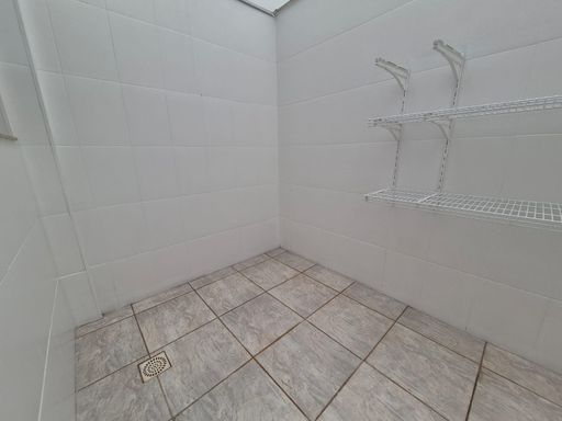 Apartamento à venda com 1 quarto – Passos – R$ 220.000
📍 Rua Moraes e Castro – Passos – Juiz de Fora/MG
Souza e Albano Serviços Imobiliários
CNPJ: 53.373.878/0001-39