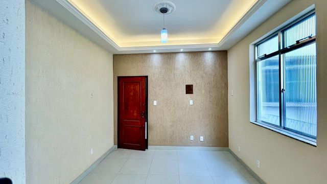 📸 DESCRIÇÃO PARA IMAGEM (Praedium):
Apartamento à venda com 1 quarto no Centro – R$ 180.000
📍 Rua Luiz Perry, 36 – Apto 202 – Centro – Juiz de Fora/MG
Souza e Albano Serviços Imobiliários
📞 (32) 99829-7059 | CNPJ: 53.373.878/0001-39

Hashtags:

#souzaealbanoservicosimobiliarios #imobiliariasouzaealbano #apartamentoavenda #centrojuizdefora #imoveisemjuizdefora