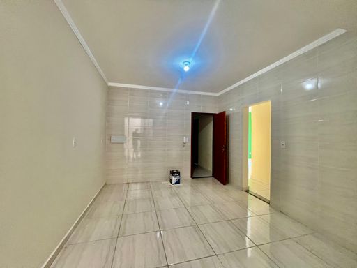 Apartamento para alugar com 2 quartos no Bom Jardim – R$ 850📍 Rua Jhimmy Herbert Lima, 60, apto 102 – Bom Jardim – Juiz de Fora/MGSouza e Albano Serviços Imobiliários📞 (32) 99829-7059 | CNPJ: 53.373.878/0001-39

#souzaealbanoservicosimobiliarios #imobiliariasouzaealbano #apartamentoaluguel #bomjardimjf #aptosemescada