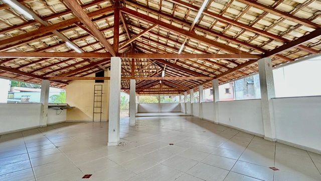 📸 DESCRIÇÃO PARA IMAGEM (inserir nas fotos do imóvel na plataforma Praedium):
Casa à venda com 5 quartos no Bandeirantes – R$ 580.000
📍 Rua Pio Antônio da Silva, 30 – Bandeirantes – Juiz de Fora/MG
Souza e Albano Serviços Imobiliários
📞 (32) 99829-7059 | CNPJ: 53.373.878/0001-39

🔖 Hashtags:

#souzaealbanoservicosimobiliarios #imobiliariasouzaealbano #casaavenda #bandeirantesjuizdefora #casaemjuizdefora
