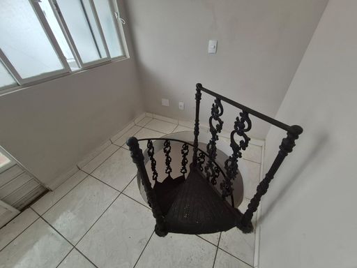 Apartamento duplex para venda – Centro – R$ 210.000,00
📍 Rua Espírito Santo, 589 – Centro – Juiz de Fora/MG
Souza e Albano Serviços Imobiliários
📞 (32) 99829-7059 | CNPJ: 53.373.878/0001-39