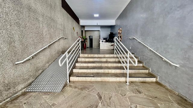 📸 DESCRIÇÃO PARA IMAGEM

(Inserir nas fotos do imóvel – Plataforma Praedium)

Apartamento à venda com 2 quartos no Centro – R$ 212.000
📍 Rua Santo Antônio, 637 – 6º andar – Centro – Juiz de Fora/MG
Souza e Albano Serviços Imobiliários
📞 (32) 99829-7059 | CNPJ: 53.373.878/0001-39

🔎 Hashtags

#souzaealbanoservicosimobiliarios
#imobiliariasouzaealbano
#apartamentoavenda
#centrodejuizdefora
#imoveisemjuizdefora