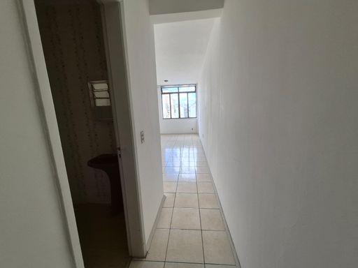 Kitnet à venda – São Mateus – R$ 120.000
📍 Rua São Mateus – São Mateus – Juiz de Fora/MG
Souza e Albano Serviços Imobiliários
 CNPJ: 53.373.878/0001-39