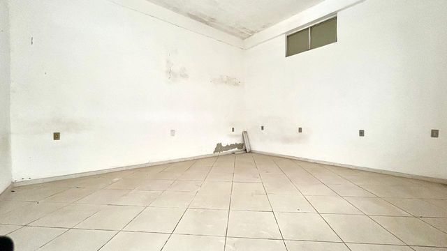 📸 DESCRIÇÃO PARA IMAGEM (inserir nas fotos do imóvel na plataforma Praedium):
Apartamento Garden à venda com 2 quartos no Vivendas da Serra – R$ 350.000
📍 Rua Domingos Tavares de Souza, 244 – Ap 102 – Vivendas da Serra – Juiz de Fora/MG
Souza e Albano Serviços Imobiliários
📞 (32) 99829-7059 | CNPJ: 53.373.878/0001-39