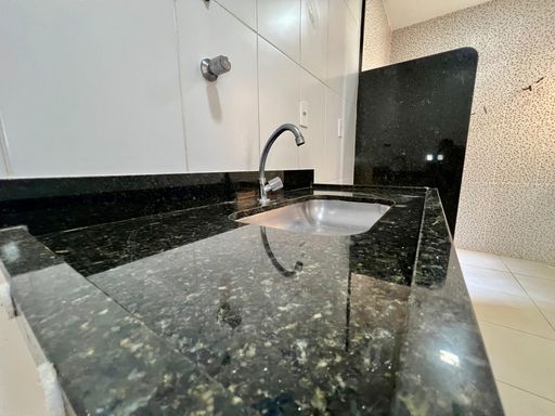Apartamento à venda com 2 quartos no Bairro Grama – R$ 160.000
📍 Rua Diomar Monteiro, 1520 – Condomínio Village das Pedras – Grama – Juiz de Fora/MG
Souza e Albano Serviços Imobiliários
📞 (32) 99829-7059 | CNPJ: 53.373.878/0001-39