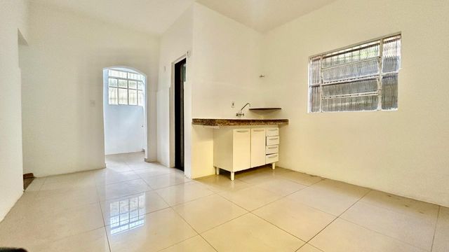 📸 DESCRIÇÃO PARA IMAGEM (Praedium):
Casa à venda com 3 quartos no São Benedito – R$ 215.000
📍 Rua São Lourenço, 292 – São Benedito – Juiz de Fora/MG
Souza e Albano Serviços Imobiliários
📞 (32) 99829-7059 | CNPJ: 53.373.878/0001-39

🔖 Hashtags:
#souzaealbanoservicosimobiliarios #imobiliariasouzaealbano #casaavenda #casasãobenedito #imoveljuizdefora