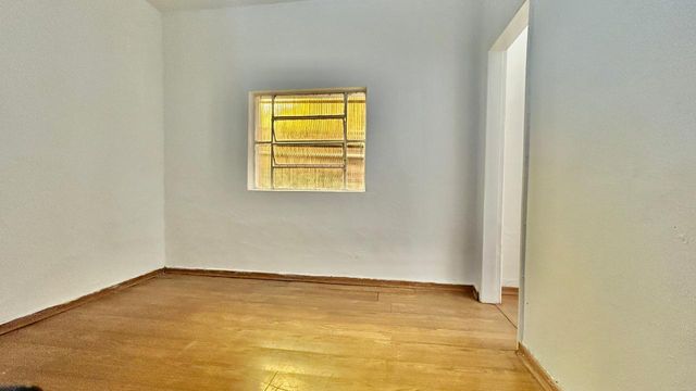 📸 DESCRIÇÃO PARA IMAGEM (Praedium):
Casa à venda com 3 quartos no São Benedito – R$ 215.000
📍 Rua São Lourenço, 292 – São Benedito – Juiz de Fora/MG
Souza e Albano Serviços Imobiliários
📞 (32) 99829-7059 | CNPJ: 53.373.878/0001-39

🔖 Hashtags:
#souzaealbanoservicosimobiliarios #imobiliariasouzaealbano #casaavenda #casasãobenedito #imoveljuizdefora