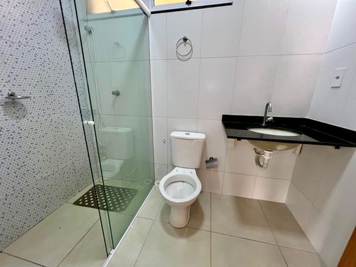 Apartamento à venda com 2 quartos no Bairro Grama – R$ 160.000
📍 Rua Diomar Monteiro, 1520 – Condomínio Village das Pedras – Grama – Juiz de Fora/MG
Souza e Albano Serviços Imobiliários
📞 (32) 99829-7059 | CNPJ: 53.373.878/0001-39