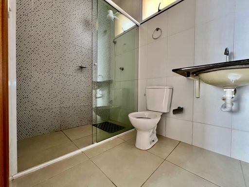 Apartamento à venda com 2 quartos no Bairro Grama – R$ 160.000
📍 Rua Diomar Monteiro, 1520 – Condomínio Village das Pedras – Grama – Juiz de Fora/MG
Souza e Albano Serviços Imobiliários
📞 (32) 99829-7059 | CNPJ: 53.373.878/0001-39