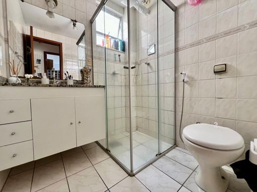 📸 DESCRIÇÃO PARA IMAGEM (inserir nas fotos do imóvel na plataforma Praedium):
Apartamento à venda com 3 quartos no Alto dos Passos – R$ 280.000
📍 Rua Padre João Emílio – Alto dos Passos – Juiz de Fora/MG
Souza e Albano Serviços Imobiliários
📞 (32) 99829-7059 | CNPJ: 53.373.878/0001-39

#souzaealbanoservicosimobiliarios #imobiliariasouzaealbano #altodospassos #apartamentoemjuizdefora #imoveisjf

Jonatas, gostaria que eu fizesse alguma alteração ou ajuste em algum ponto específico da descrição?