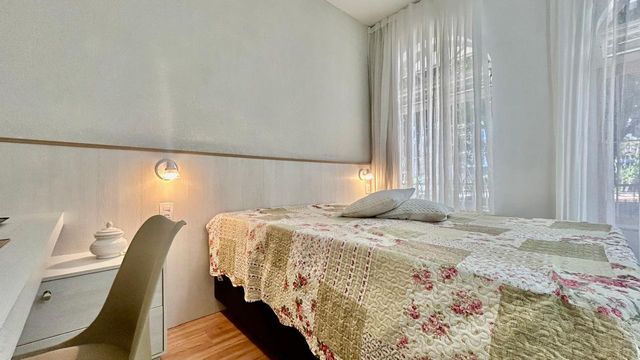 📸 DESCRIÇÃO PARA IMAGEM (inserir nas fotos do imóvel na plataforma Praedium):

Apartamento Garden à venda com 2 quartos (1 suíte) no São Mateus – R$ 453.000
📍 Praça Jarbas de Lery Santos, 37 – São Mateus – Juiz de Fora/MG
Souza e Albano Serviços Imobiliários
📞 (32) 99829-7059 | CNPJ: 53.373.878/0001-39

🔎 Hashtags

#souzaealbanoservicosimobiliarios #imobiliariasouzaealbano #apartamentogarden #saomateus #apartamentoavenda