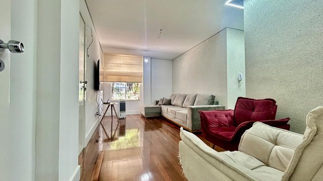 📸 DESCRIÇÃO PARA IMAGEM (inserir nas fotos do imóvel na plataforma Praedium):

Apartamento Garden à venda com 2 quartos (1 suíte) no São Mateus – R$ 453.000
📍 Praça Jarbas de Lery Santos, 37 – São Mateus – Juiz de Fora/MG
Souza e Albano Serviços Imobiliários
📞 (32) 99829-7059 | CNPJ: 53.373.878/0001-39

🔎 Hashtags

#souzaealbanoservicosimobiliarios #imobiliariasouzaealbano #apartamentogarden #saomateus #apartamentoavenda