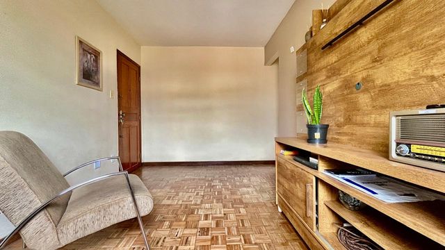 📸 DESCRIÇÃO PARA IMAGEM (inserir nas fotos do imóvel na plataforma Praedium):
Apartamento à venda com 3 quartos no Mundo Novo / Alto dos Passos – R$ 249.000
📍 Rua Nossa Senhora Auxiliadora, 75 – 4º andar – Mundo Novo / Alto dos Passos – Juiz de Fora/MG
Souza e Albano Serviços Imobiliários
📞 (32) 99829-7059 | CNPJ: 53.373.878/0001-39

Hashtags:
#souzaealbanoservicosimobiliarios #imobiliariasouzaealbano #apartamentoavenda #mundonovojuizdefora #altodospassos