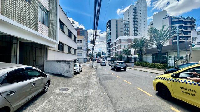 Apartamento à venda com 2 quartos no Santa Helena – R$ 320.000
📍 Rua Tiradentes, 360 – Apto 204 – Santa Helena – Juiz de Fora/MG
Souza e Albano Serviços Imobiliários
📞 (32) 99829-7059 | CNPJ: 53.373.878/0001-39