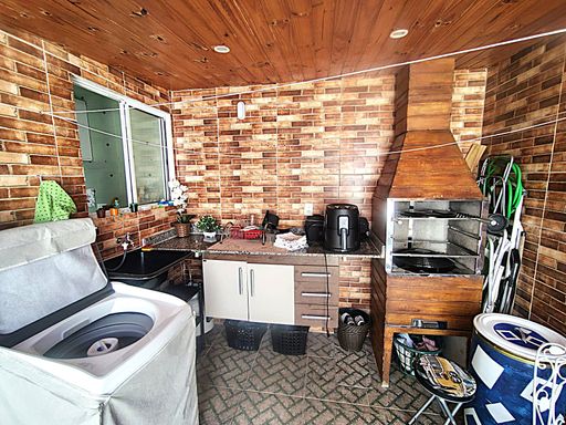 Casa com 2 dormitórios no Bairro Borboleta – Condomínio Neo Residencial
📍 Neo Residencial – Borboleta – Juiz de Fora/MG
Souza e Albano Serviços Imobiliários
📞 (32) 99829-7059 | CNPJ: 53.373.878/0001-39