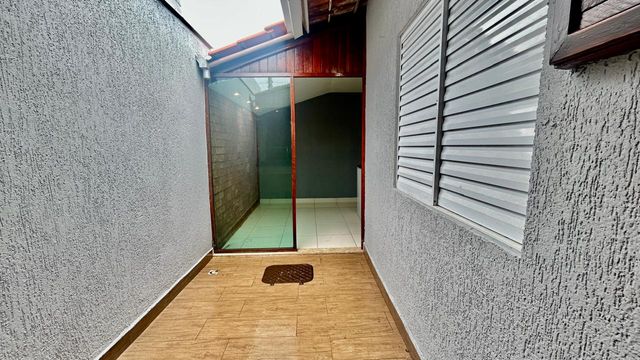 📸 DESCRIÇÃO PARA IMAGEM (Praedium):

Casa à venda em condomínio no Borboleta – R$ 399.000
📍 Rua Eduardo Sathler, nº 02 – Borboleta – Juiz de Fora/MG
Souza e Albano Serviços Imobiliários
📞 (32) 99829-7059 | CNPJ: 53.373.878/0001-39

🔎 Hashtags:

#souzaealbanoservicosimobiliarios
#imobiliariasouzaealbano
#casaemcondominio
#casaavendaemjuizdefora
#borboletajf