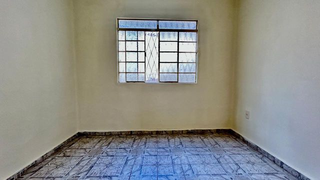 📸 DESCRIÇÃO PARA IMAGEM (Praedium):
Casa à venda com 2 quartos e 2 vagas cobertas no Progresso – R$ 299.000
📍 Rua Adelina Maria da Costa – Progresso – Juiz de Fora/MG
Souza e Albano Serviços Imobiliários
📞 (32) 99829-7059 | CNPJ: 53.373.878/0001-39

Hashtags:
#souzaealbanoservicosimobiliarios #imobiliariasouzaealbano #casaavenda #casaemjuizdefora #bairrprogresso