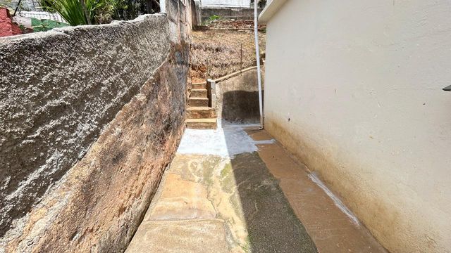 📸 DESCRIÇÃO PARA IMAGEM (Praedium):
Casa à venda com 2 quartos e 2 vagas cobertas no Progresso – R$ 299.000
📍 Rua Adelina Maria da Costa – Progresso – Juiz de Fora/MG
Souza e Albano Serviços Imobiliários
📞 (32) 99829-7059 | CNPJ: 53.373.878/0001-39

Hashtags:
#souzaealbanoservicosimobiliarios #imobiliariasouzaealbano #casaavenda #casaemjuizdefora #bairrprogresso