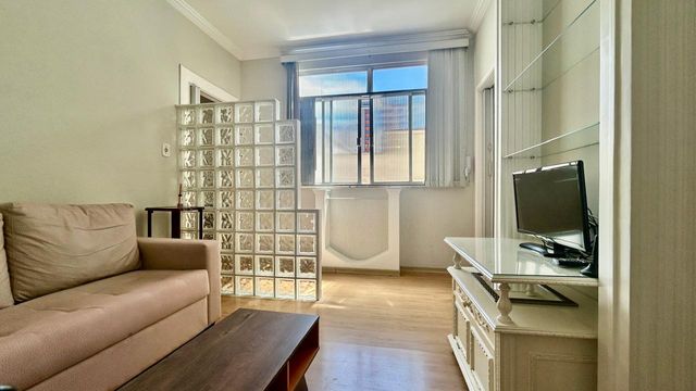 Apartamento à venda com 2 quartos no Santa Helena – R$ 320.000
📍 Rua Tiradentes, 360 – Apto 204 – Santa Helena – Juiz de Fora/MG
Souza e Albano Serviços Imobiliários
📞 (32) 99829-7059 | CNPJ: 53.373.878/0001-39