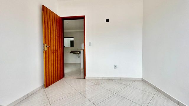 📸 DESCRIÇÃO PARA IMAGEM (inserir nas fotos do imóvel – Praedium):

Apartamento à venda com 2 quartos no Jóquei Clube – R$ 175.000
📍 Rua Ambrozina Nunes Lima, 151 – Jóquei Clube – Juiz de Fora/MG
Souza e Albano Serviços Imobiliários
📞 (32) 99829-7059 | CNPJ: 53.373.878/0001-39

🔎 Hashtags:

#souzaealbanoservicosimobiliarios
#imobiliariasouzaealbano
#apartamentoavenda
#jockeyclube
#juizdefora