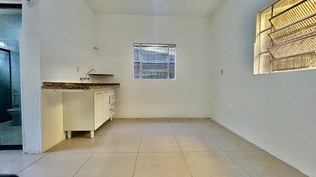 📸 DESCRIÇÃO PARA IMAGEM (Praedium):
Casa à venda com 3 quartos no São Benedito – R$ 215.000
📍 Rua São Lourenço, 292 – São Benedito – Juiz de Fora/MG
Souza e Albano Serviços Imobiliários
📞 (32) 99829-7059 | CNPJ: 53.373.878/0001-39

🔖 Hashtags:
#souzaealbanoservicosimobiliarios #imobiliariasouzaealbano #casaavenda #casasãobenedito #imoveljuizdefora