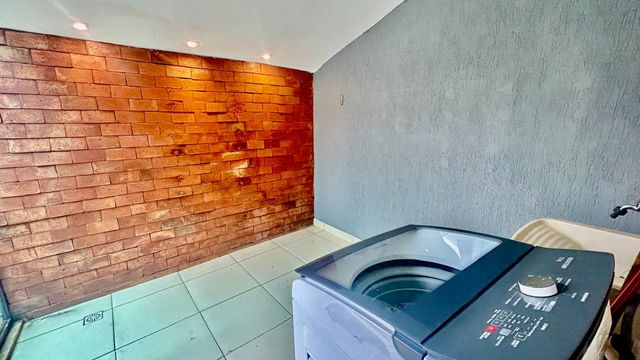 📸 DESCRIÇÃO PARA IMAGEM (Praedium):

Casa à venda em condomínio no Borboleta – R$ 399.000
📍 Rua Eduardo Sathler, nº 02 – Borboleta – Juiz de Fora/MG
Souza e Albano Serviços Imobiliários
📞 (32) 99829-7059 | CNPJ: 53.373.878/0001-39

🔎 Hashtags:

#souzaealbanoservicosimobiliarios
#imobiliariasouzaealbano
#casaemcondominio
#casaavendaemjuizdefora
#borboletajf