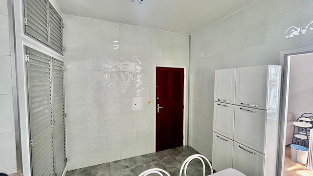 Apartamento à venda com 2 quartos no Santa Helena – R$ 320.000
📍 Rua Tiradentes, 360 – Apto 204 – Santa Helena – Juiz de Fora/MG
Souza e Albano Serviços Imobiliários
📞 (32) 99829-7059 | CNPJ: 53.373.878/0001-39