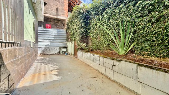 📸 DESCRIÇÃO PARA IMAGEM (Praedium):
Casa à venda com 3 quartos no São Benedito – R$ 215.000
📍 Rua São Lourenço, 292 – São Benedito – Juiz de Fora/MG
Souza e Albano Serviços Imobiliários
📞 (32) 99829-7059 | CNPJ: 53.373.878/0001-39

🔖 Hashtags:
#souzaealbanoservicosimobiliarios #imobiliariasouzaealbano #casaavenda #casasãobenedito #imoveljuizdefora