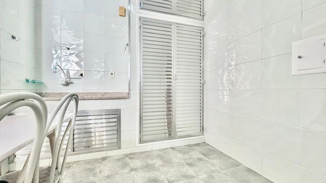 Apartamento à venda com 2 quartos no Santa Helena – R$ 320.000
📍 Rua Tiradentes, 360 – Apto 204 – Santa Helena – Juiz de Fora/MG
Souza e Albano Serviços Imobiliários
📞 (32) 99829-7059 | CNPJ: 53.373.878/0001-39