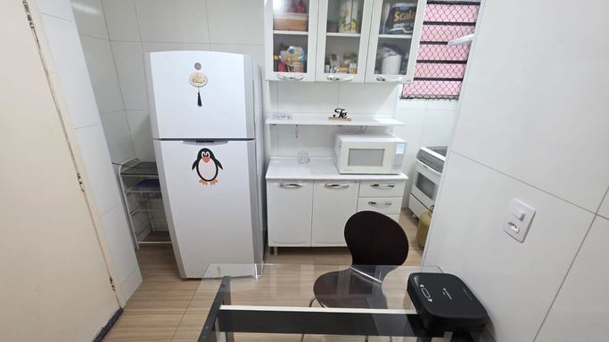 Apartamento à venda com 3 quartos (1 suíte) no Centro – Juiz de Fora/MG – 97 m²
📍 Rua Constantino Paleta, 60 – Centro – Juiz de Fora/MG
Souza e Albano Serviços Imobiliários
📞 (32) 99829-7059 | CNPJ: 53.373.878/0001-39