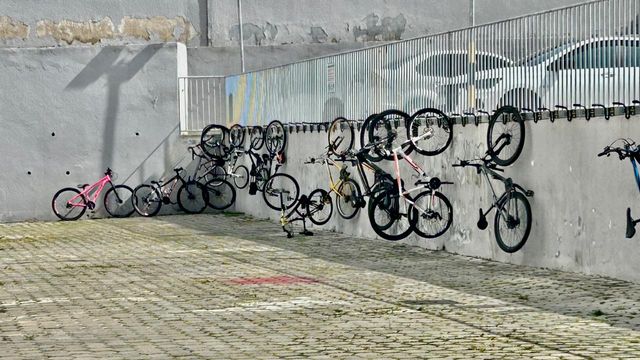 📸 DESCRIÇÃO PARA IMAGEM (Praedium)

Apartamento à venda com 2 quartos no Bandeirantes – R$ 185.000
📍 Rua Sargento Cunha, 440 – Bandeirantes – Juiz de Fora/MG
Souza e Albano Serviços Imobiliários
📞 (32) 99829-7059 | CNPJ: 53.373.878/0001-39

🔖 Hashtags

#souzaealbanoservicosimobiliarios #imobiliariasouzaealbano
#apartamentoavenda #apartamentojuizdefora #bandeirantesjf