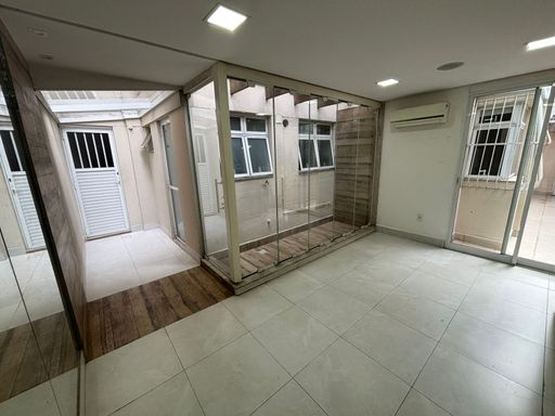 Apartamento Garden à venda com 3 quartos no Centro
Rua Fernando Lobo, 70 – Centro – Juiz de Fora/MG
Souza e Albano Serviços Imobiliários
(32) 99829-7059 | CNPJ: 53.373.878/0001-39
