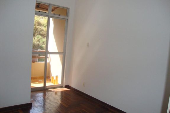 Cobertura à venda com 3 quartos no São Mateus – R$ 489.000
📍 Rua Doutor José Barbosa, 180 – São Mateus – Juiz de Fora/MG
Souza e Albano Serviços Imobiliários
📞 (32) 99829-7059 
CNPJ: 53.373.878/0001-39
