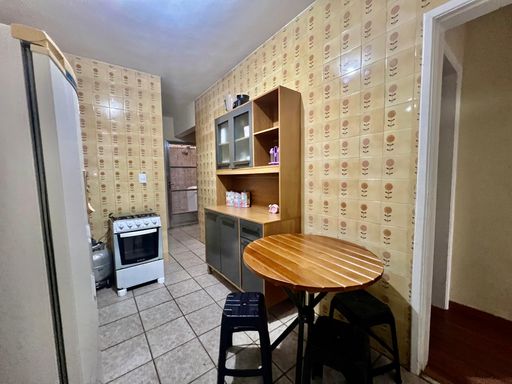Apartamento para alugar com 2 quartos no Centro – R$ 600
📍 Rua Santo Antônio, 970 – 3º andar – Centro – Juiz de Fora/MG
Souza e Albano Serviços Imobiliários
📞 (32) 99829-7059 | CNPJ: 53.373.878/0001-39