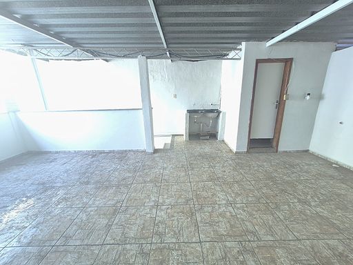 Casa à venda com 2 quartos no Bairro Ipiranga
📍 Rua Raul Corrêa Castro, 166 – Ipiranga – Juiz de Fora/MG
Souza e Albano Serviços Imobiliários
📞 (32) 99829-7059 | CNPJ: 53.373.878/0001-39