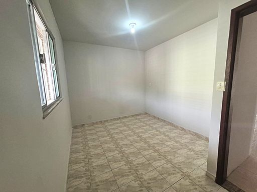 Casa à venda com 2 quartos no Bairro Ipiranga
📍 Rua Raul Corrêa Castro, 166 – Ipiranga – Juiz de Fora/MG
Souza e Albano Serviços Imobiliários
📞 (32) 99829-7059 | CNPJ: 53.373.878/0001-39